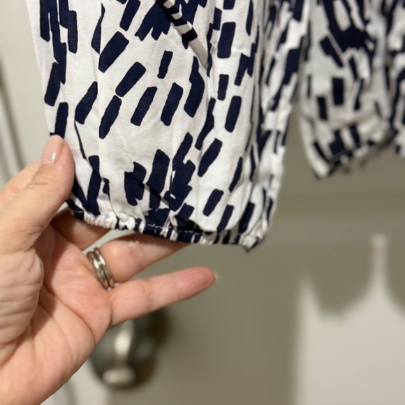 Navy patterned blouse by Boden, size Medium - Picture 3 of 4